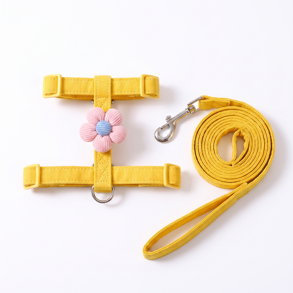 Anti-escape cat harness and lead in yellow
